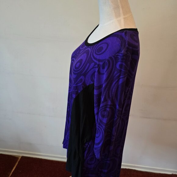 Babs Vancouver - Boutique Tunic in Purple Circles & Swirls, Inset Black - Picture 6 of 9